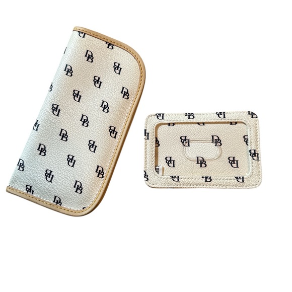 Vintage Dooney & Bourke Monogrammed Satchel with Accessories - Picture 3 of 14